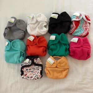 *SOLD* Bumgenius Littles 2.0 Newborn AIO